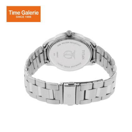 Titan Karishma 1585SM04 White Dial Stainless Steel Quartz Men's Watch Titan Karishma 1585SM04 White Dial Stainless Steel Quartz Men's Watch