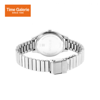 Titan Karishma 2679SM01 Blue Dial Metal Strap Quartz Women's Watch Titan Karishma 2679SM01 Blue Dial Metal Strap Quartz Women's Watch