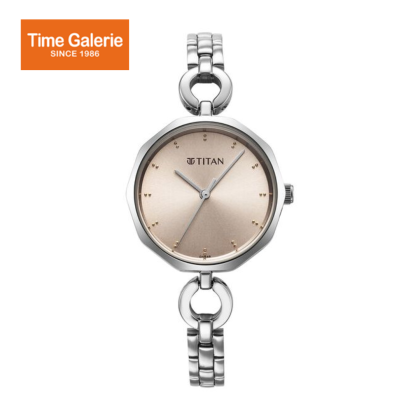 Titan Karishma 2702SM01 Silver Dial Stainless Steel Analog Watch for Women Titan Karishma 2702SM01 Silver Dial Stainless Steel Analog Watch for Women