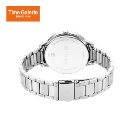 Titan Trendsetters 2648SM05 Green Dial Stainless Steel Strap Quartz Women's Watch Titan Trendsetters 2648SM05 Green Dial Stainless Steel Strap Quartz Women's Watch