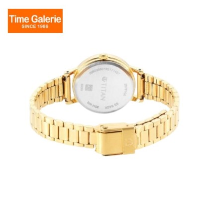 Titan Karishma 2678YM01 Green Dial Stainless Steel Strap Quartz Women Watch Titan Karishma 2678YM01 Green Dial Stainless Steel Strap Quartz Women Watch
