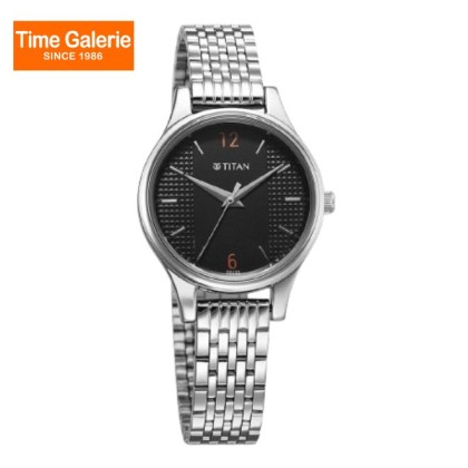Titan Karishma 2679SM02 Black Dial Stainless Steel Strap Quartz Women's Watch Titan Karishma 2679SM02 Black Dial Stainless Steel Strap Quartz Women's Watch