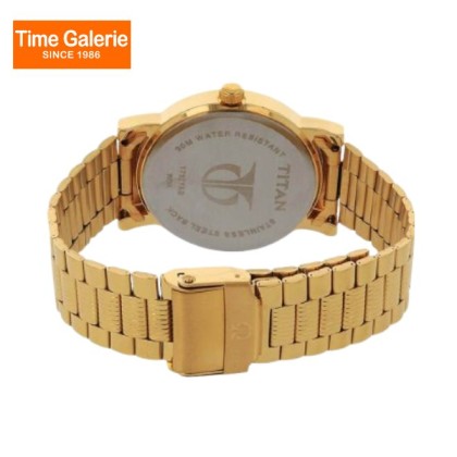 Titan Quartz 1712YM02 Sliver Dial Stainless Steel Strap Quartz Men's Watch Titan Quartz 1712YM02 Sliver Dial Stainless Steel Strap Quartz Men's Watch