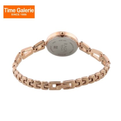 Titan Raga 2540WM06 Beige Dial Metal Strap Quartz Women's Watch Titan Raga 2540WM06 Beige Dial Metal Strap Quartz Women's Watch