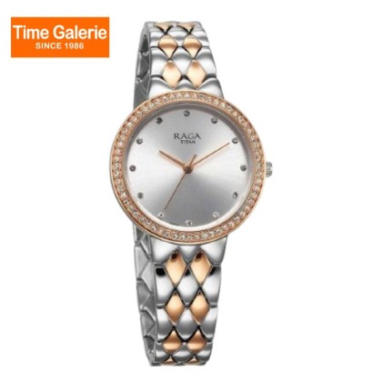 Titan Raga Showstopper 95282KM01 Silver Dial Metal Strap Quartz Women's Watch Titan Raga Showstopper 95282KM01 Silver Dial Metal Strap Quartz Women's Watch