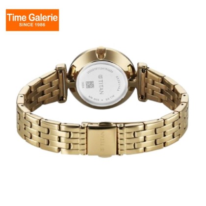 Titan Workmode 95321YM01 Silver Dial Stainless Steel Strap Women Watch Titan Workmode 95321YM01 Silver Dial Stainless Steel Strap Women Watch