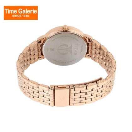 Titan Workwear 2569WM02 Beige Dial Stainless Steel Strap Quartz Women's Watch Titan Workwear 2569WM02 Beige Dial Stainless Steel Strap Quartz Women's Watch