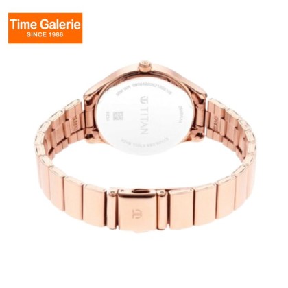 Titan Workwear 2649WM01 Silver Dial Stainless Steel Strap Quartz Women's Watch Titan Workwear 2649WM01 Silver Dial Stainless Steel Strap Quartz Women's Watch