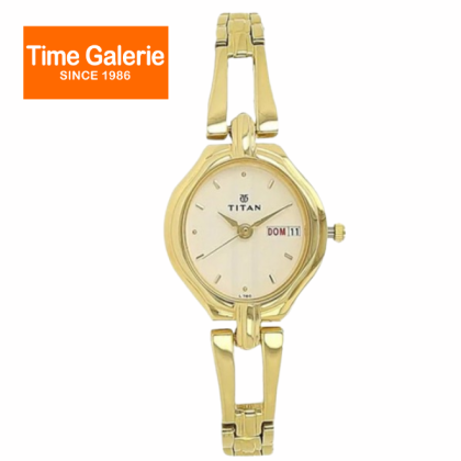 Titan Karishma 2345YM05 Silver Dial Stainless Steel Strap Quartz Analog Women Watch Titan Karishma 2345YM05 Silver Dial Stainless Steel Strap Quartz Analog Women Watch