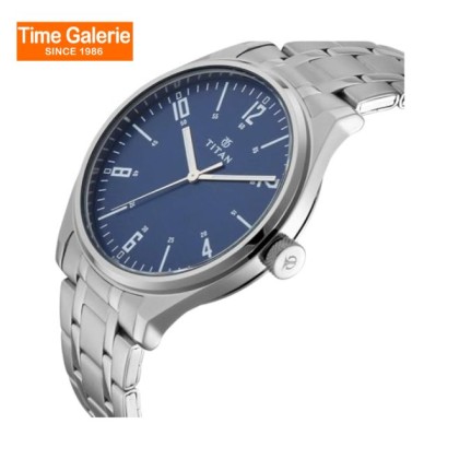 Titan 1802SM02 Analog Dial Blue Stainless Steel Men Watch