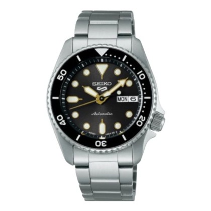 Seiko 5 Sports SKX Series SEIWSRPL79K1 Black Dial 38mm Stainless Steel Bracelet Analog Men Watch Seiko 5 Sports SKX Series SEIWSRPL79K1 Black Dial 38mm Stainless Steel Bracelet Analog Men Watch
