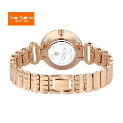 Titan Raga 2796WM01 Analog Rose Gold Metal Strap Women Watch Titan Raga 2796WM01 Analog Rose Gold Metal Strap Women Watch