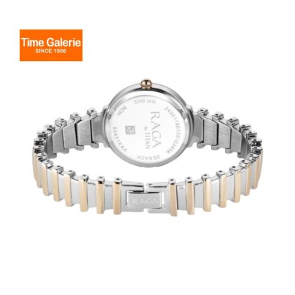 Titan Raga 95431KM01 Analog Two Toned Metal Strap Women Watch Titan Raga 95431KM01 Analog Two Toned Metal Strap Women Watch